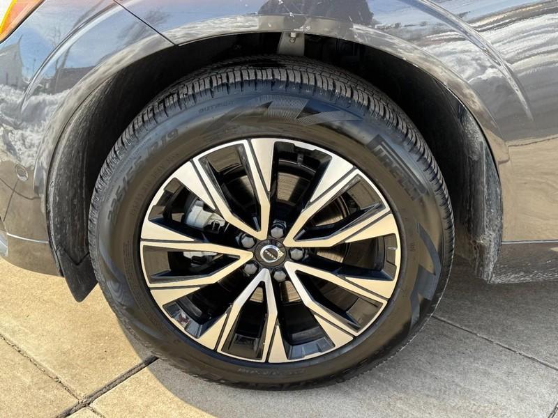 used 2025 Volvo XC60 car, priced at $37,872