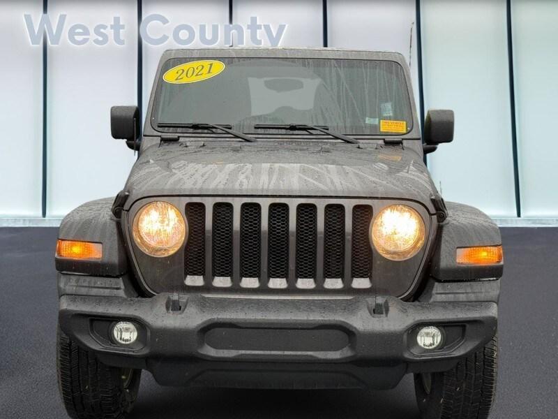used 2021 Jeep Wrangler Unlimited car, priced at $27,942