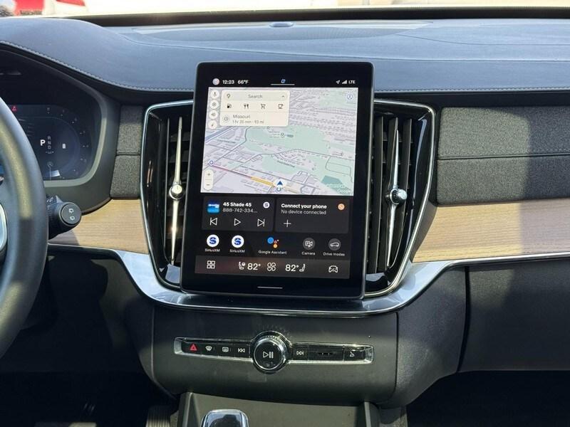 used 2025 Volvo XC90 car, priced at $50,871