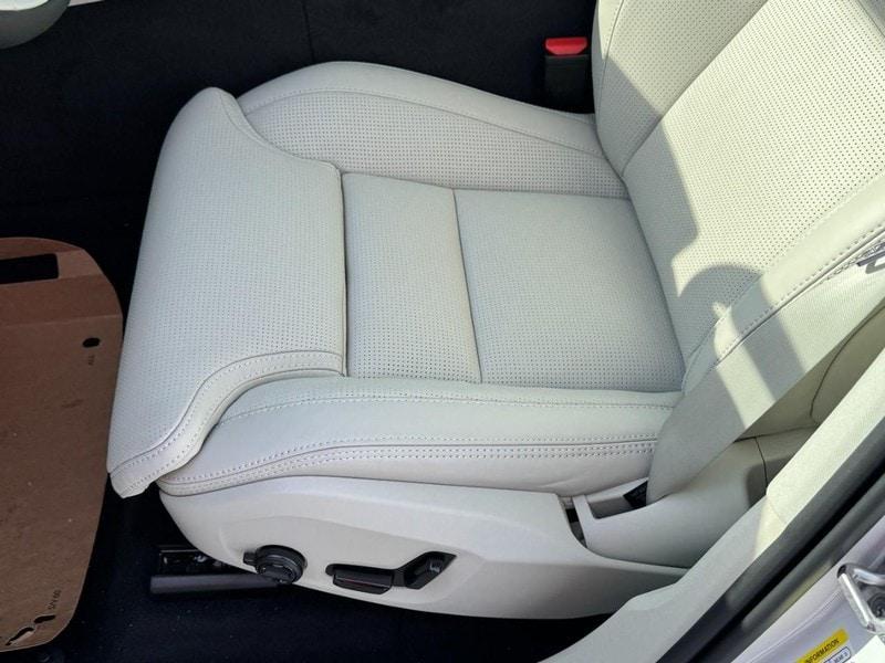 new 2026 Volvo XC60 car, priced at $64,340