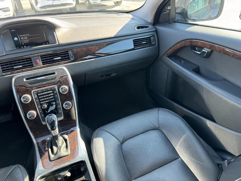 used 2016 Volvo XC70 car, priced at $15,000