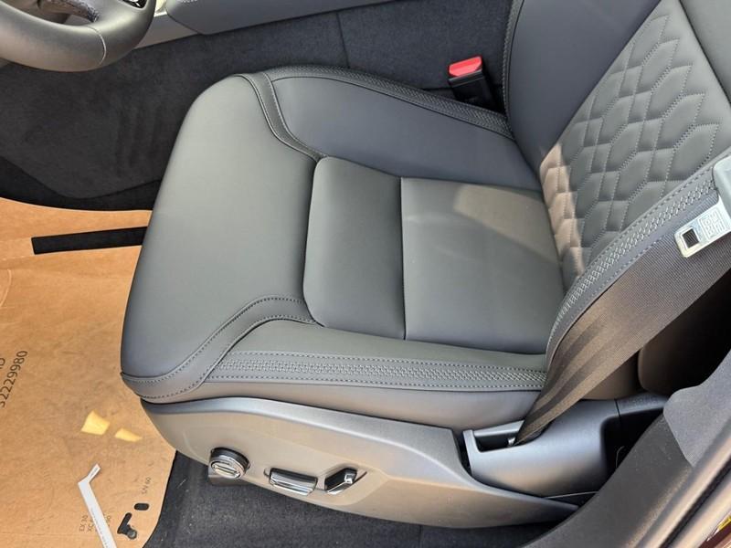 new 2025 Volvo XC90 Plug-In Hybrid car, priced at $71,805