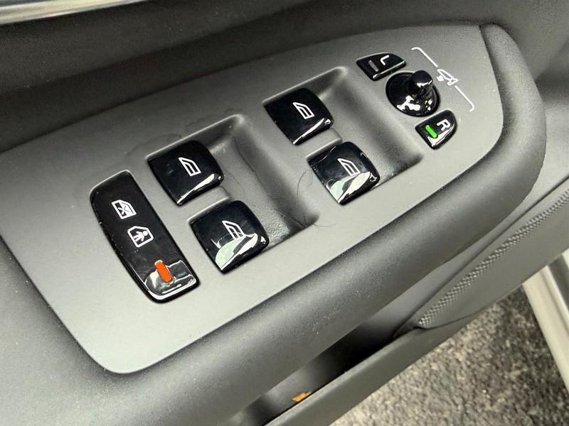 used 2025 Volvo XC90 car, priced at $49,500