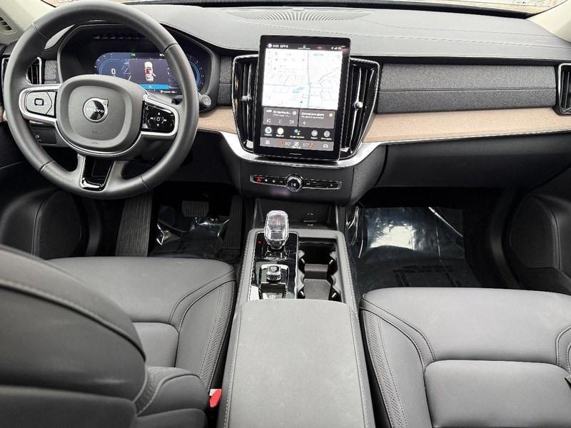 used 2025 Volvo XC90 car, priced at $49,500