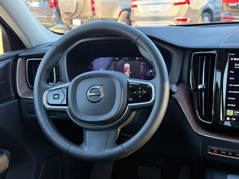 used 2023 Volvo XC60 car, priced at $31,978