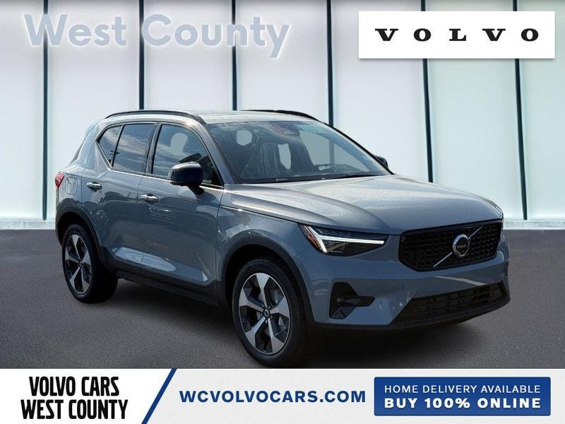 new 2026 Volvo XC40 car, priced at $50,150
