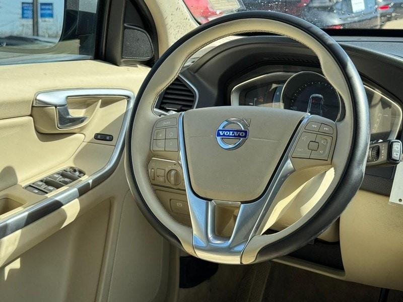 used 2016 Volvo XC60 car, priced at $12,987