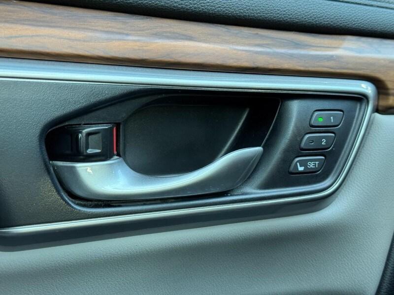 used 2021 Honda CR-V Hybrid car, priced at $26,822