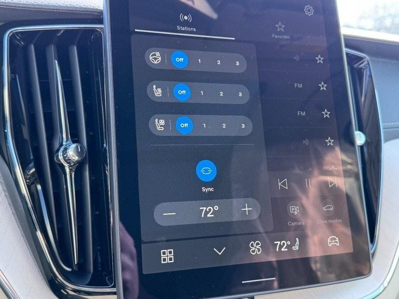 new 2026 Volvo XC60 car, priced at $64,525