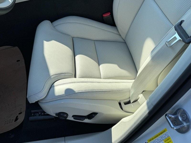 new 2026 Volvo XC60 car, priced at $64,525