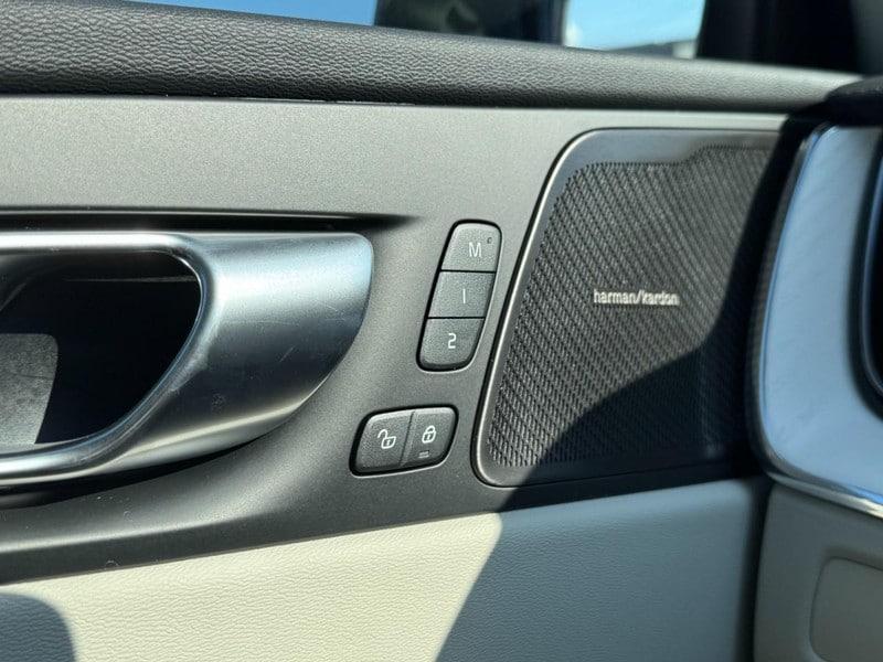 new 2026 Volvo XC60 car, priced at $64,525