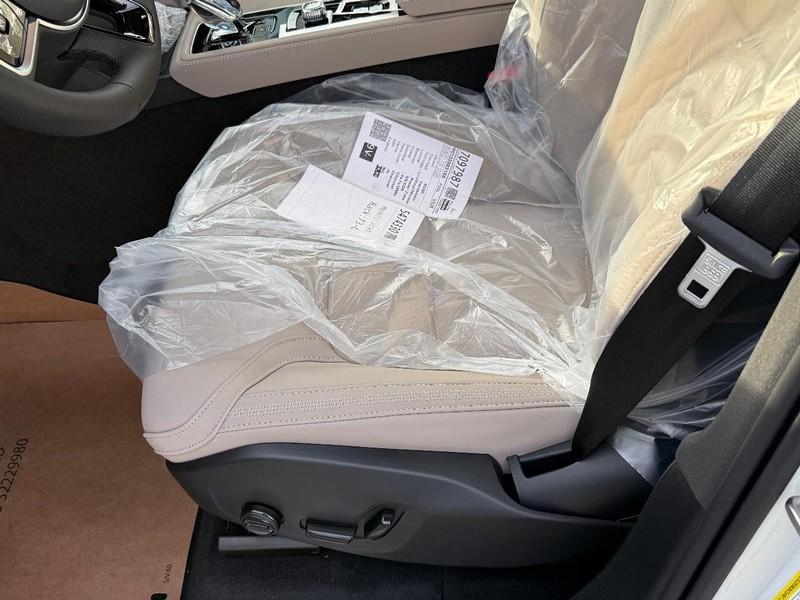 new 2026 Volvo XC90 Plug-In Hybrid car, priced at $81,875