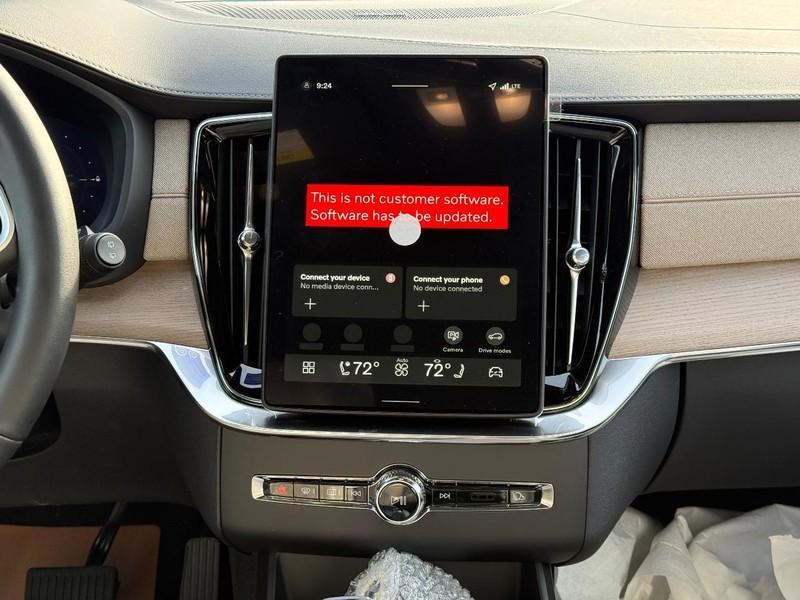 new 2026 Volvo XC90 Plug-In Hybrid car, priced at $81,875