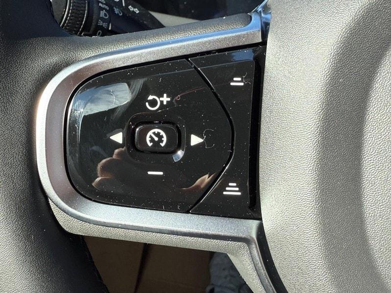 new 2026 Volvo XC90 car, priced at $72,355