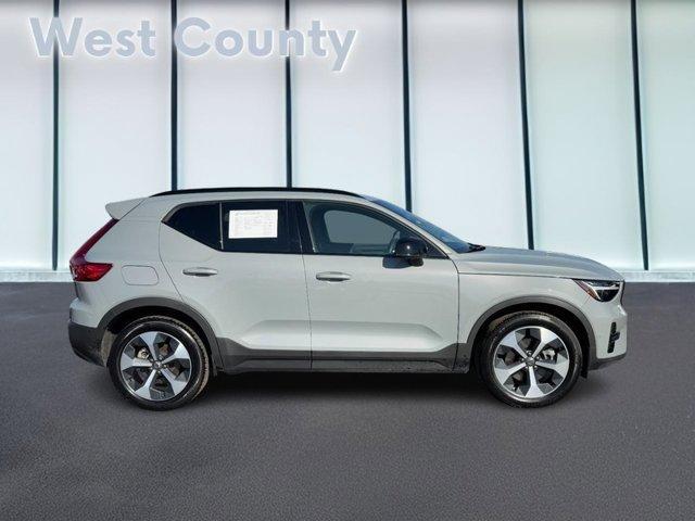 used 2025 Volvo XC40 car, priced at $33,942