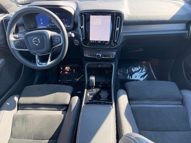 used 2025 Volvo XC40 car, priced at $33,942