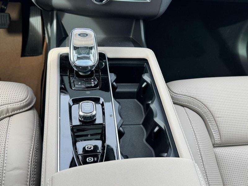 new 2026 Volvo XC90 Plug-In Hybrid car, priced at $86,405