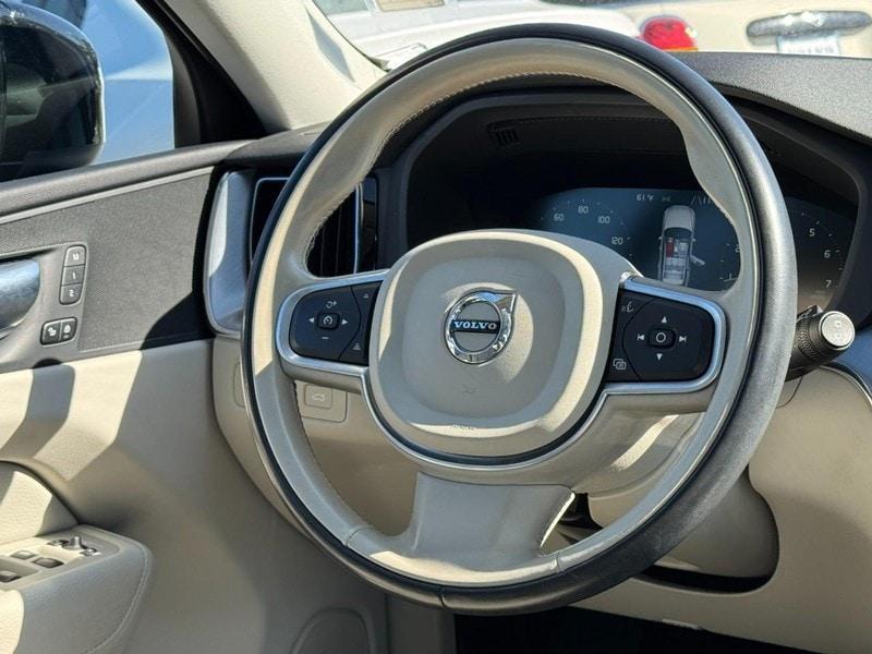 used 2020 Volvo XC60 car, priced at $25,500