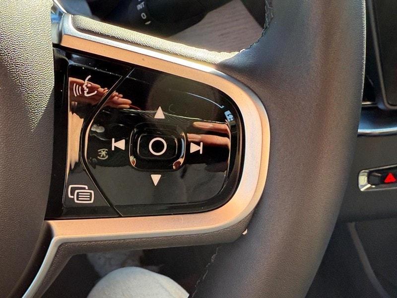 new 2026 Volvo XC90 car, priced at $71,825