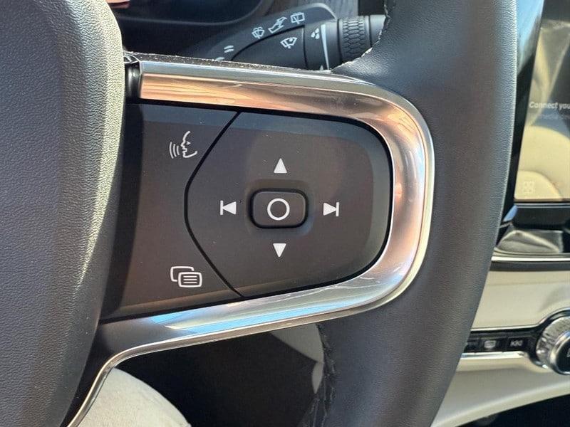 new 2026 Volvo XC40 car, priced at $53,525