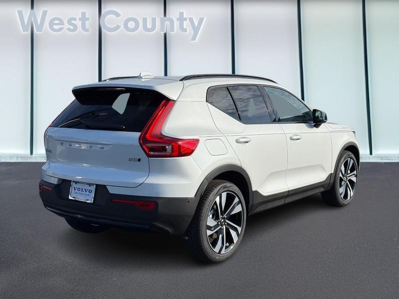 new 2026 Volvo XC40 car, priced at $53,525