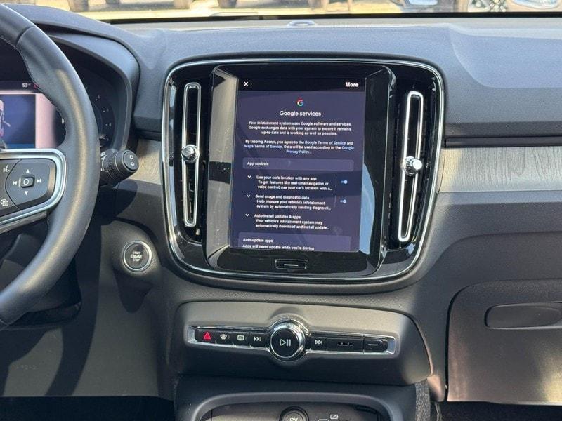 used 2025 Volvo XC40 car, priced at $31,927