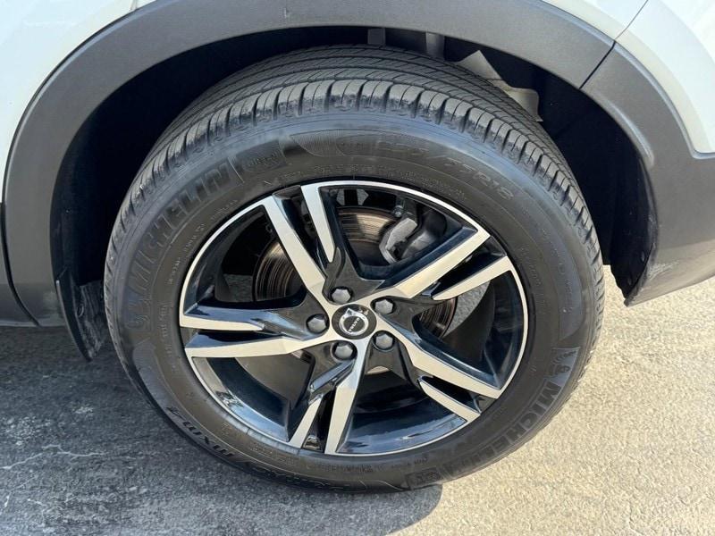 used 2025 Volvo XC40 car, priced at $31,927