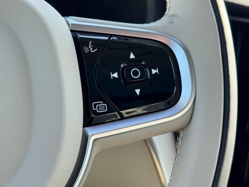 new 2026 Volvo XC60 car, priced at $64,525