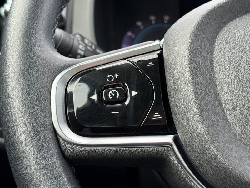 used 2023 Volvo XC60 car, priced at $30,955