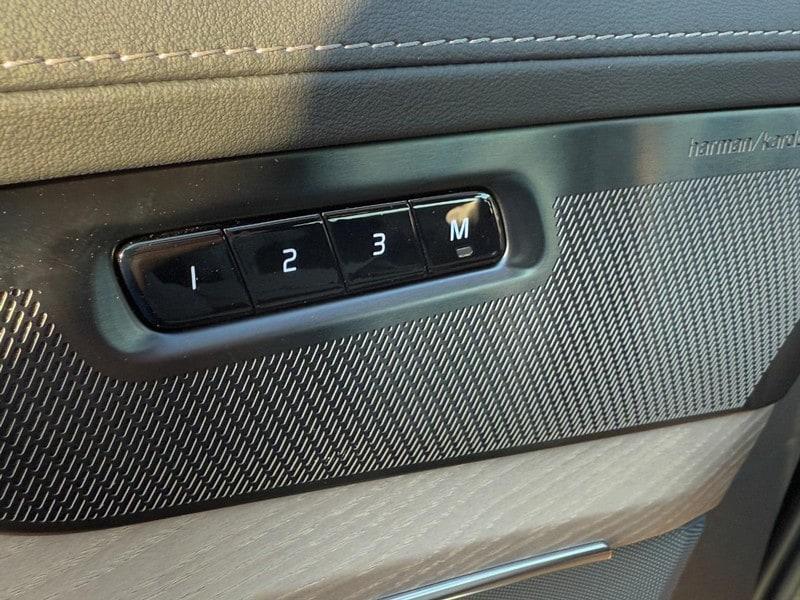 new 2026 Volvo XC90 car, priced at $77,470