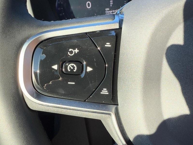 new 2026 Volvo XC90 car, priced at $71,825