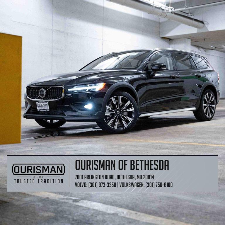new 2025 Volvo V60 Cross Country car, priced at $61,755