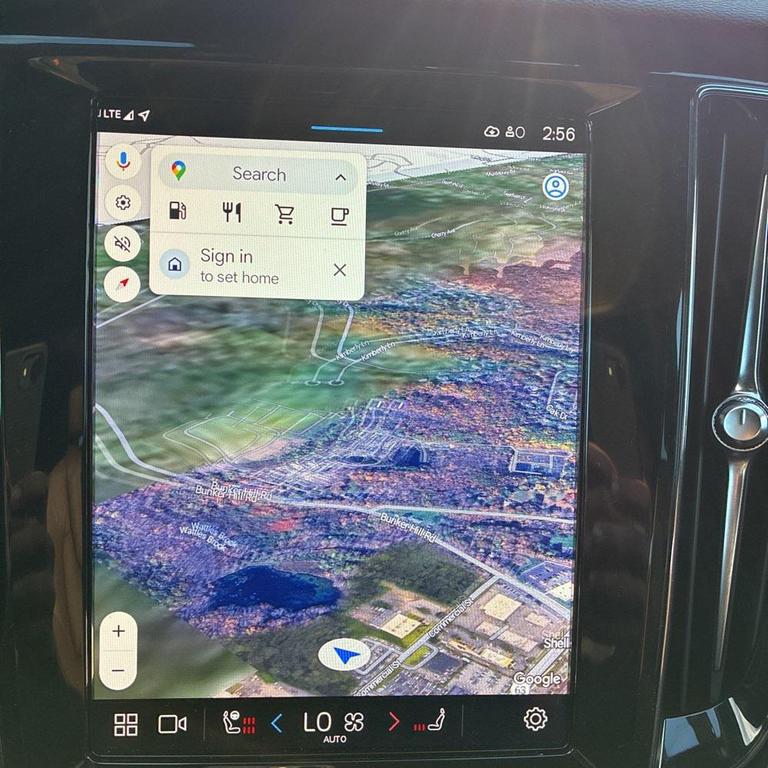 used 2025 Volvo V60 Cross Country car, priced at $35,500