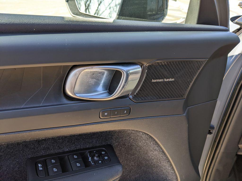 used 2023 Volvo XC40 Recharge Pure Electric car, priced at $29,313