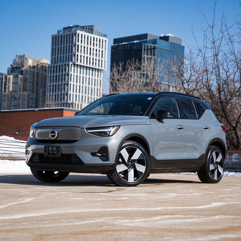 used 2023 Volvo XC40 Recharge Pure Electric car, priced at $29,313