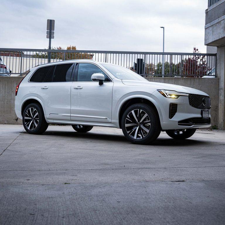 new 2026 Volvo XC90 car, priced at $61,770
