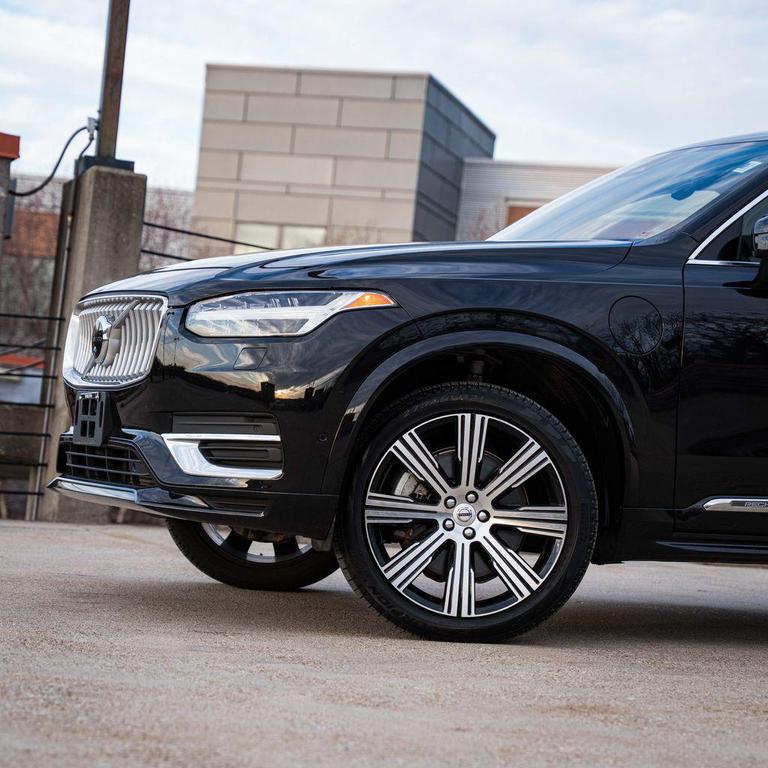 used 2024 Volvo XC90 Recharge Plug-In Hybrid car, priced at $52,000
