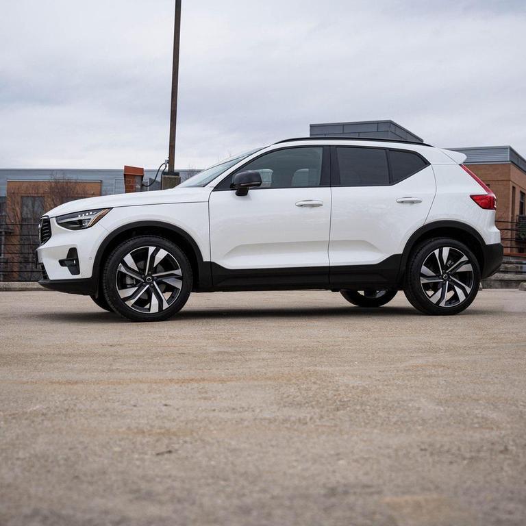 used 2025 Volvo XC40 car, priced at $39,000
