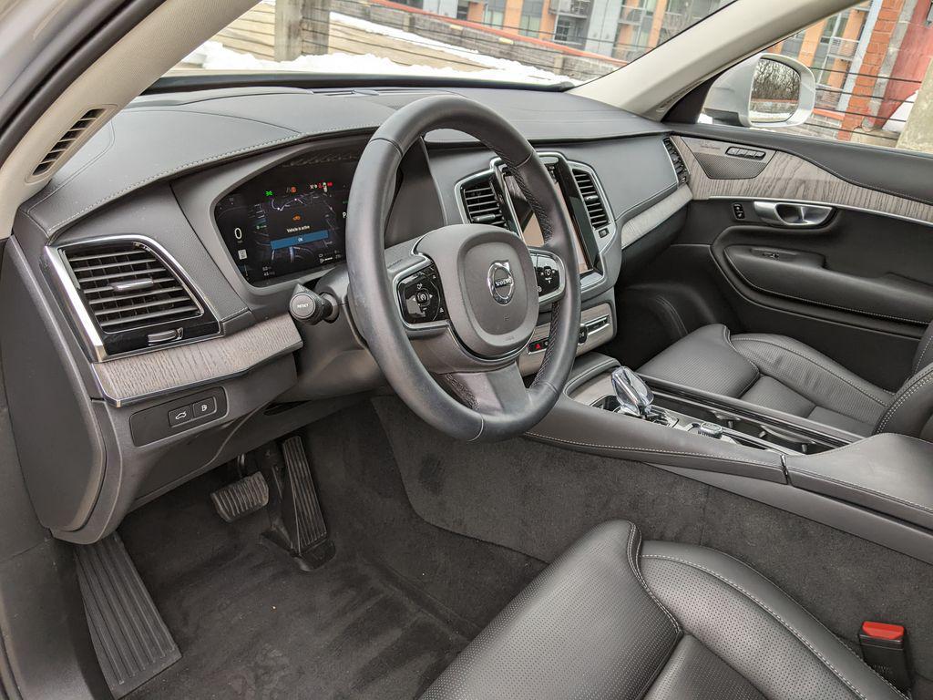 used 2024 Volvo XC90 Recharge Plug-In Hybrid car, priced at $51,000