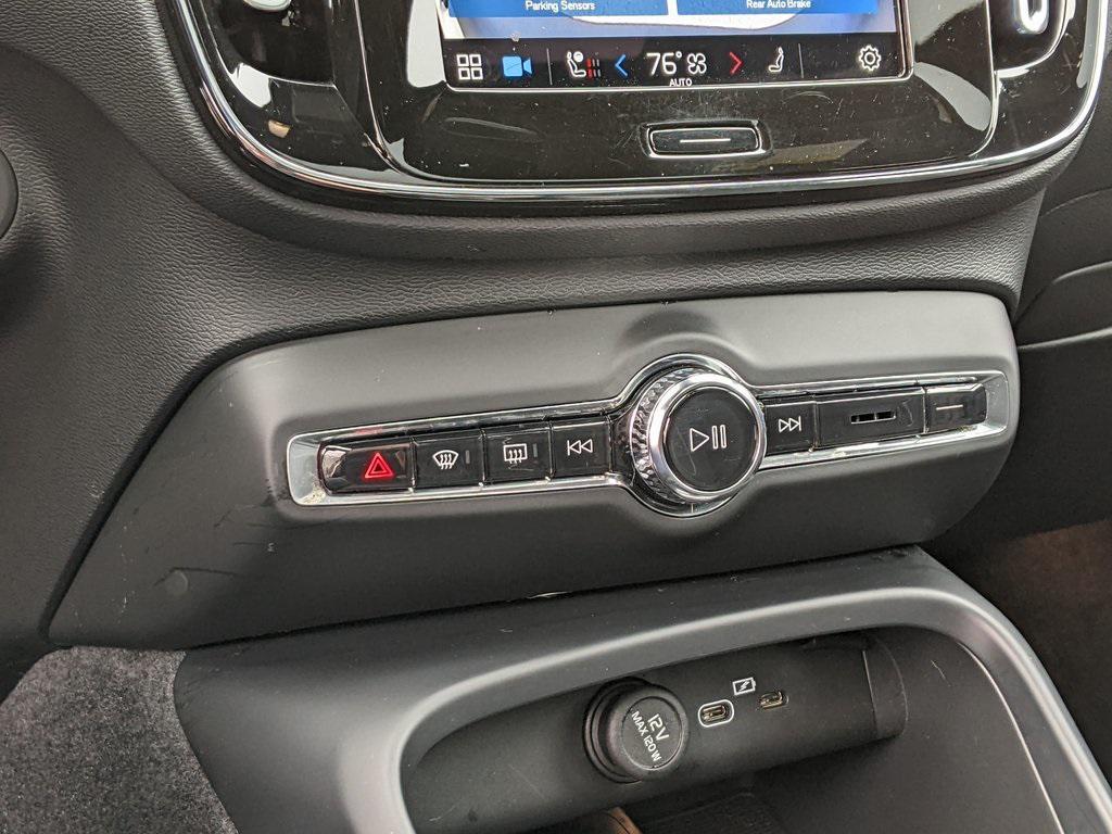 used 2024 Volvo XC40 Recharge Pure Electric car, priced at $37,500