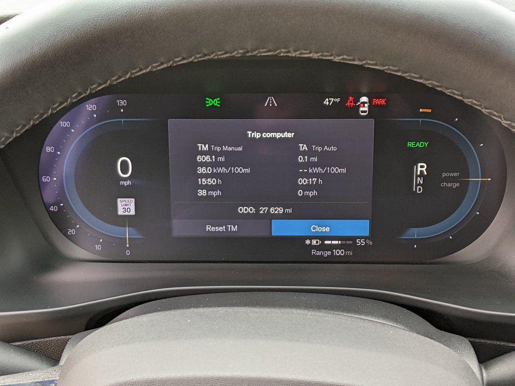 used 2024 Volvo XC40 Recharge Pure Electric car, priced at $34,000