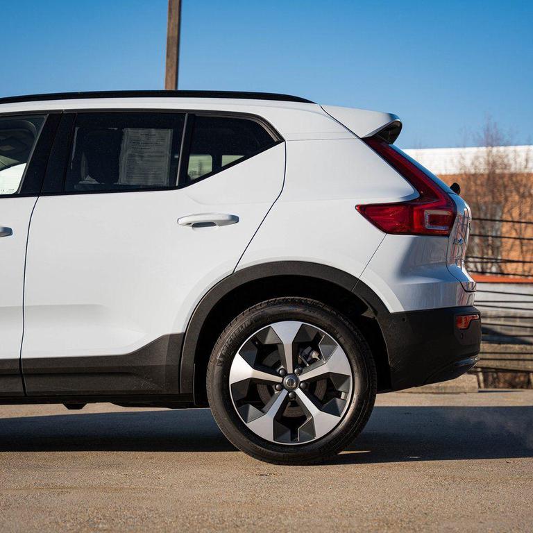 used 2026 Volvo XC40 car, priced at $44,500