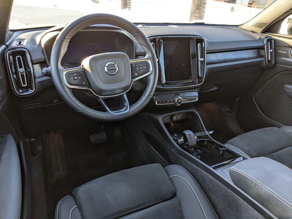 used 2023 Volvo XC40 Recharge Pure Electric car, priced at $29,500