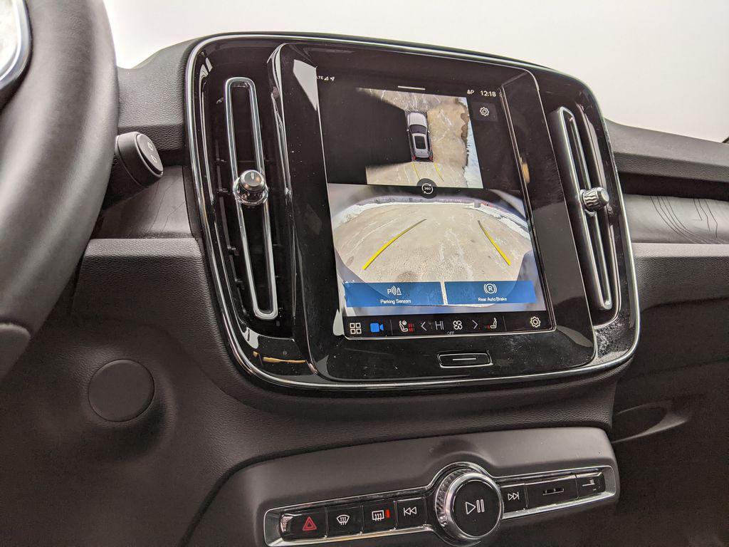 used 2024 Volvo XC40 Recharge Pure Electric car, priced at $36,600