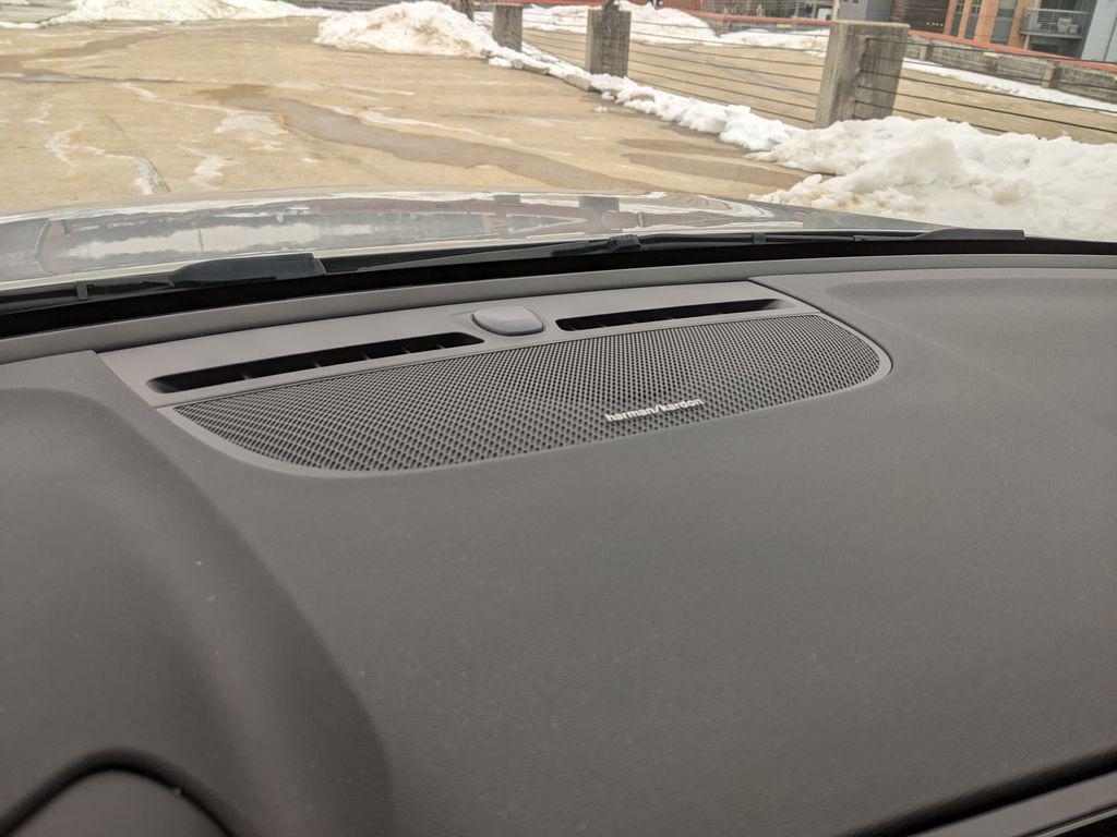 used 2024 Volvo XC40 Recharge Pure Electric car, priced at $36,600