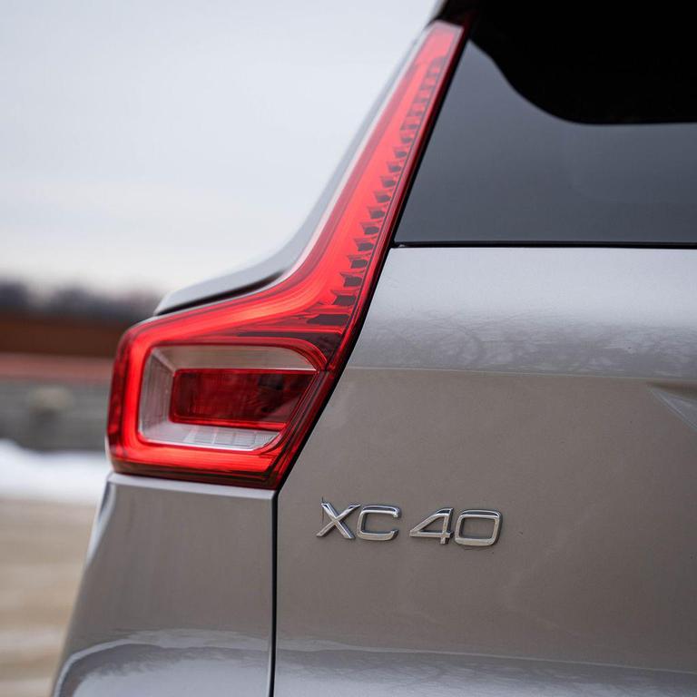 used 2024 Volvo XC40 Recharge Pure Electric car, priced at $36,600