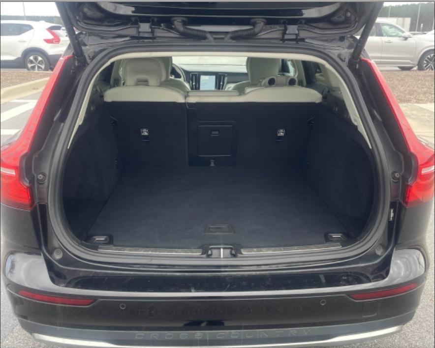 used 2025 Volvo V60 Cross Country car, priced at $36,500