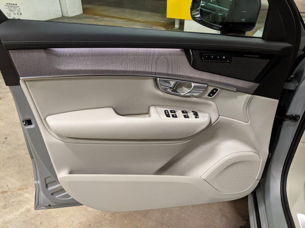 new 2026 Volvo XC90 car, priced at $74,923