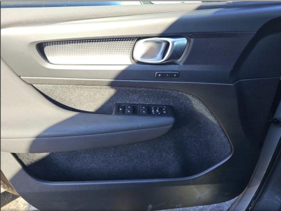 used 2025 Volvo XC40 car, priced at $34,000