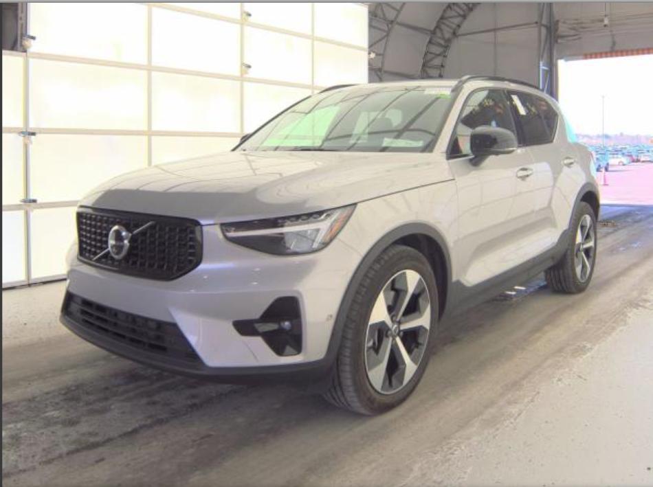 used 2025 Volvo XC40 car, priced at $34,000